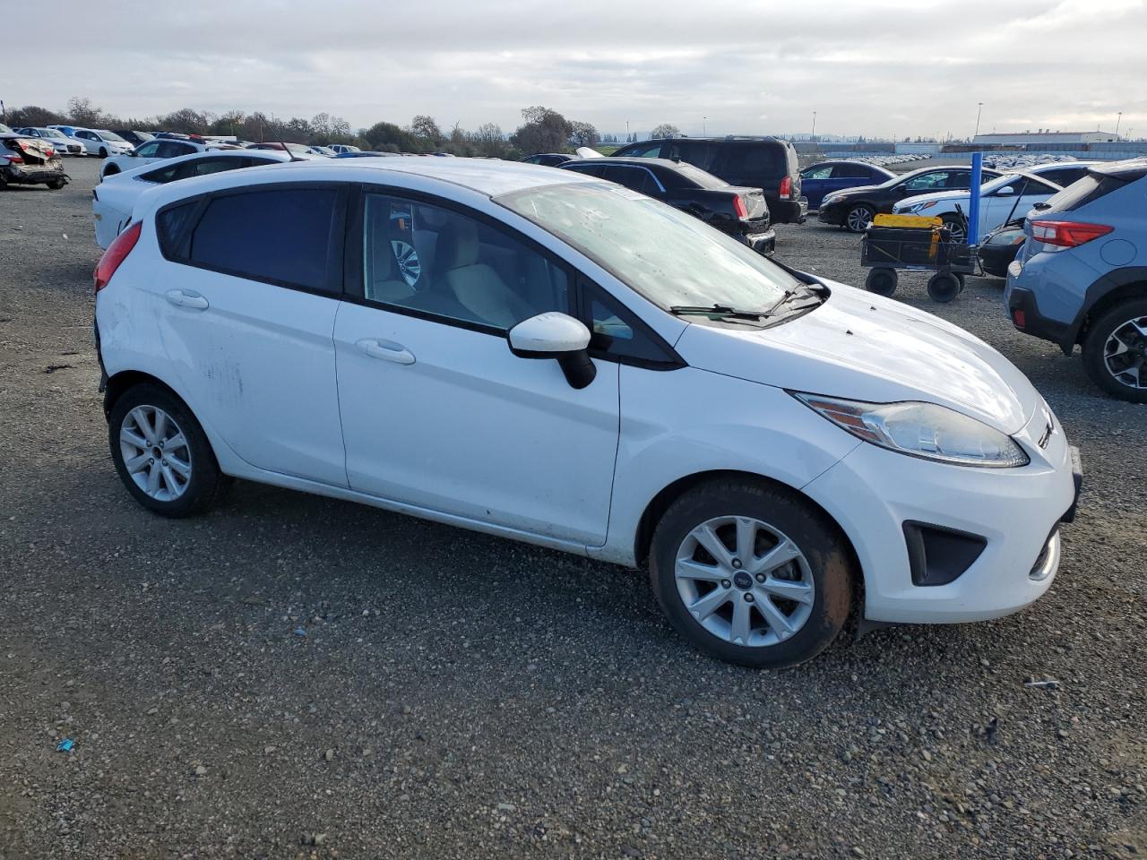 Photo 3 VIN: 3FADP4EJ8BM181098 - FORD FIESTA 