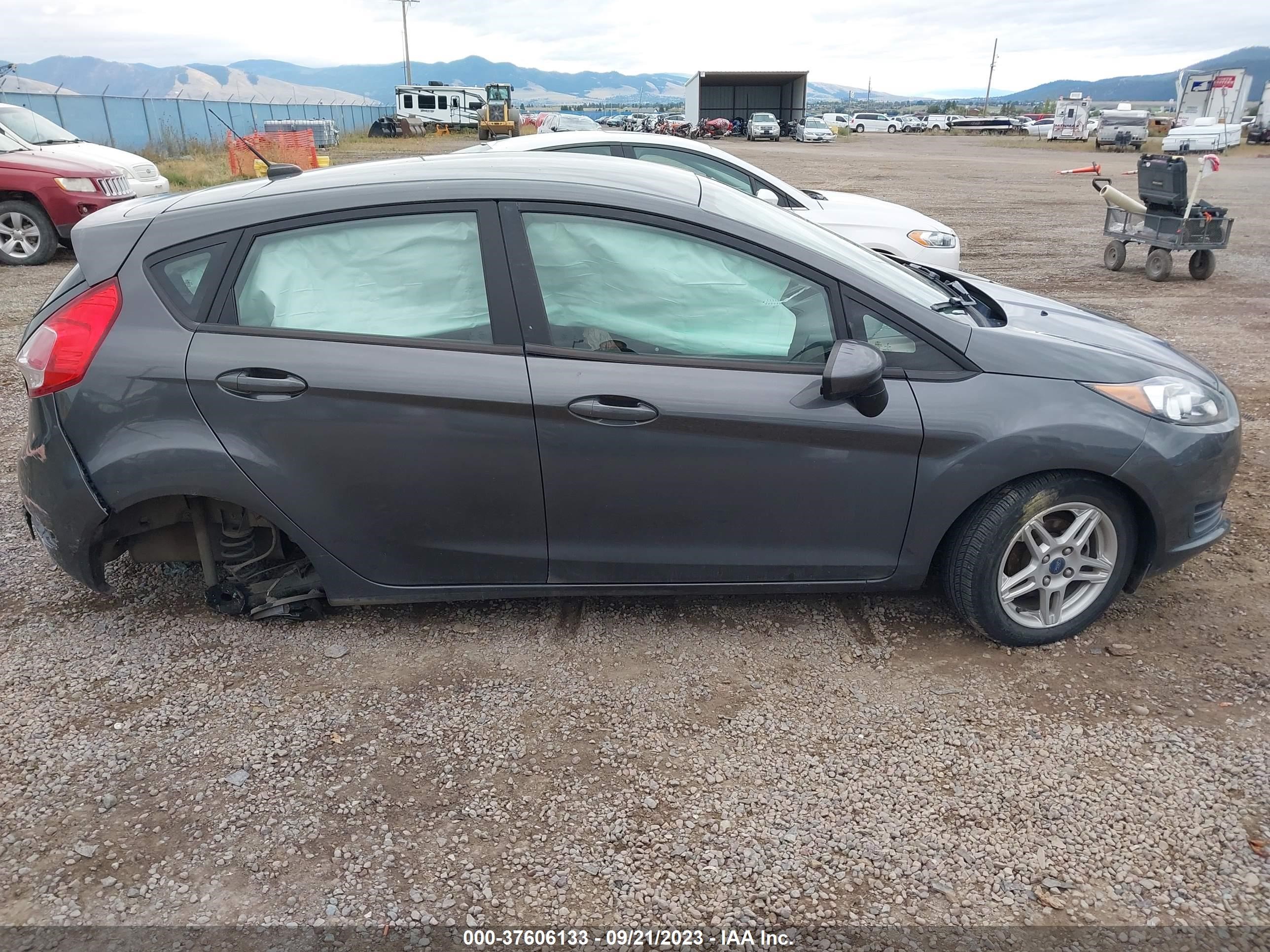 Photo 13 VIN: 3FADP4EJ8KM107549 - FORD FIESTA 