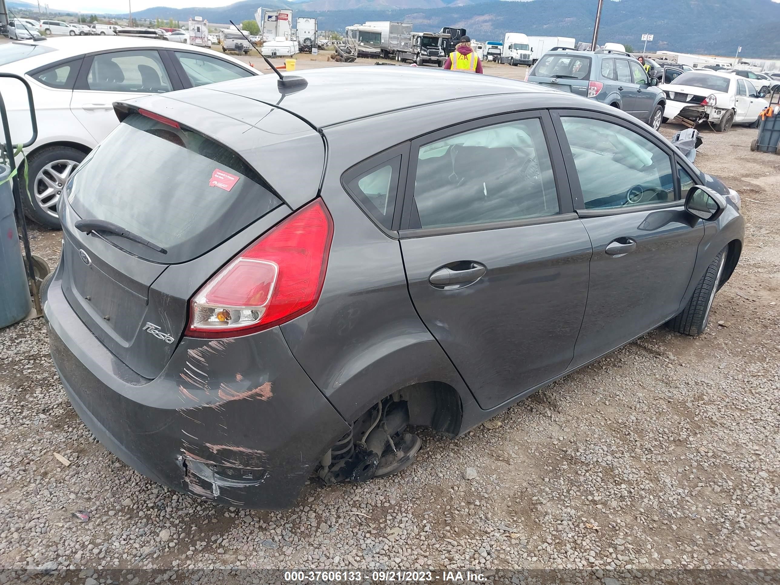 Photo 3 VIN: 3FADP4EJ8KM107549 - FORD FIESTA 