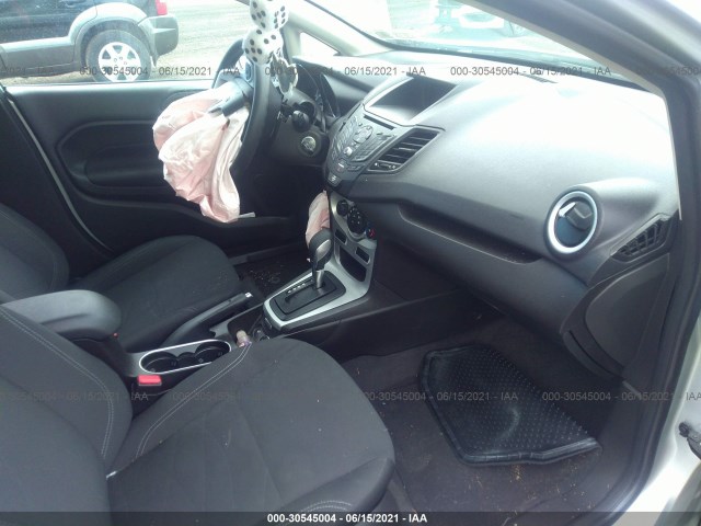 Photo 4 VIN: 3FADP4EJ8KM113237 - FORD FIESTA 