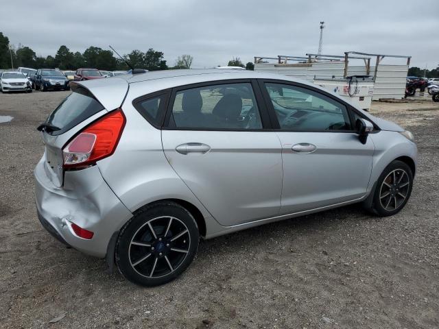 Photo 2 VIN: 3FADP4EJ9FM132692 - FORD FIESTA SE 