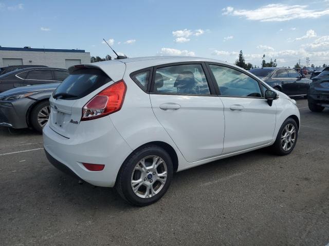 Photo 2 VIN: 3FADP4EJ9FM164333 - FORD FIESTA SE 