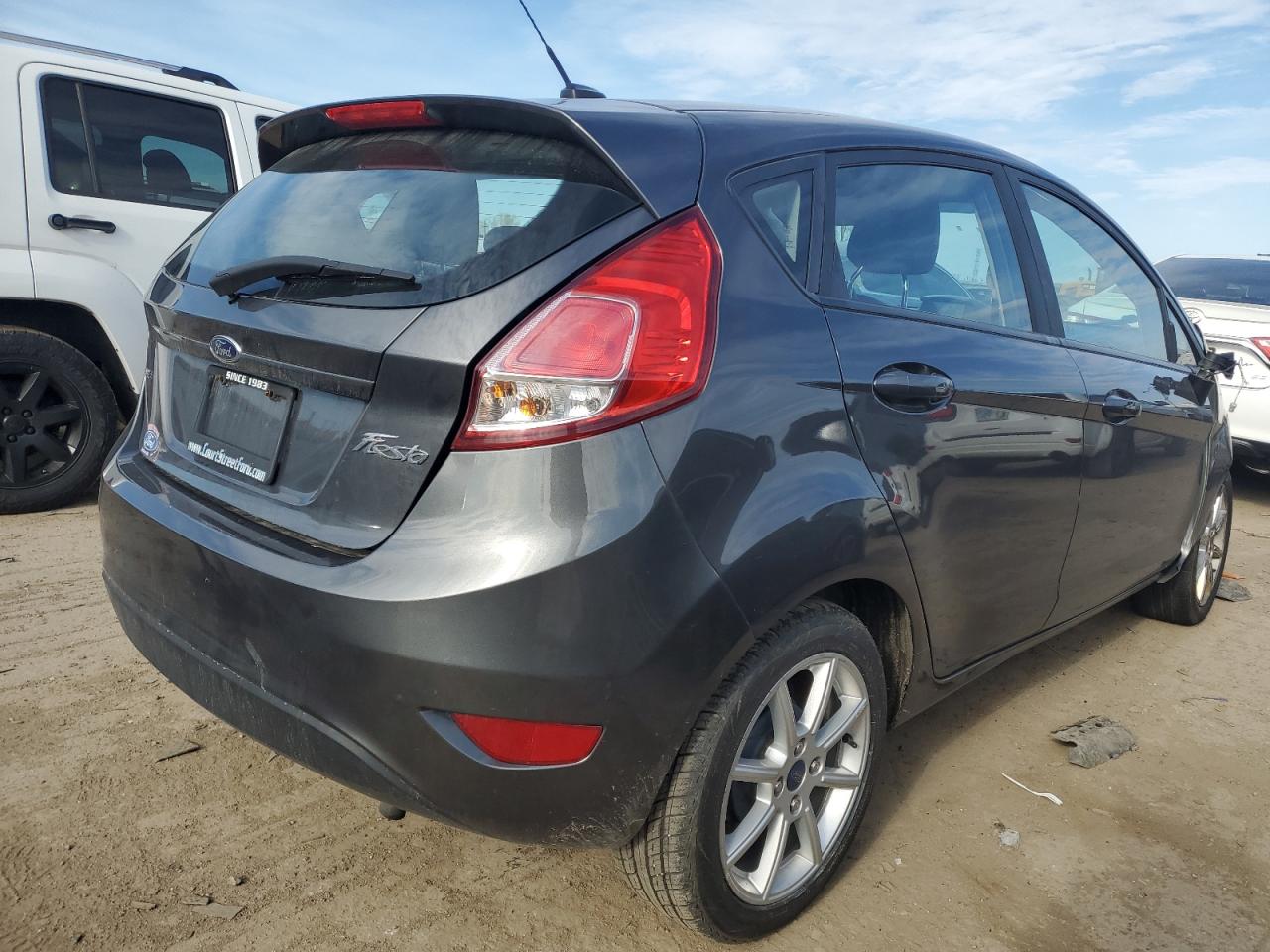 Photo 2 VIN: 3FADP4EJ9HM102174 - FORD FIESTA 