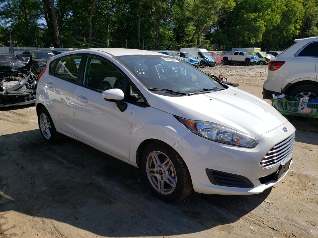 Photo 3 VIN: 3FADP4EJ9HM119105 - FORD FIESTA 