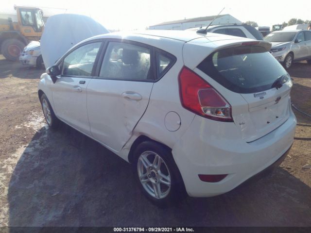 Photo 2 VIN: 3FADP4EJ9JM139845 - FORD FIESTA 