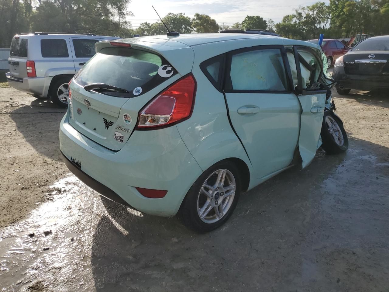 Photo 2 VIN: 3FADP4EJXHM141016 - FORD FIESTA 