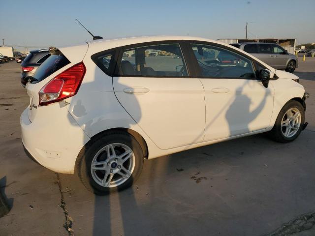 Photo 2 VIN: 3FADP4EJXJM122360 - FORD FIESTA SE 