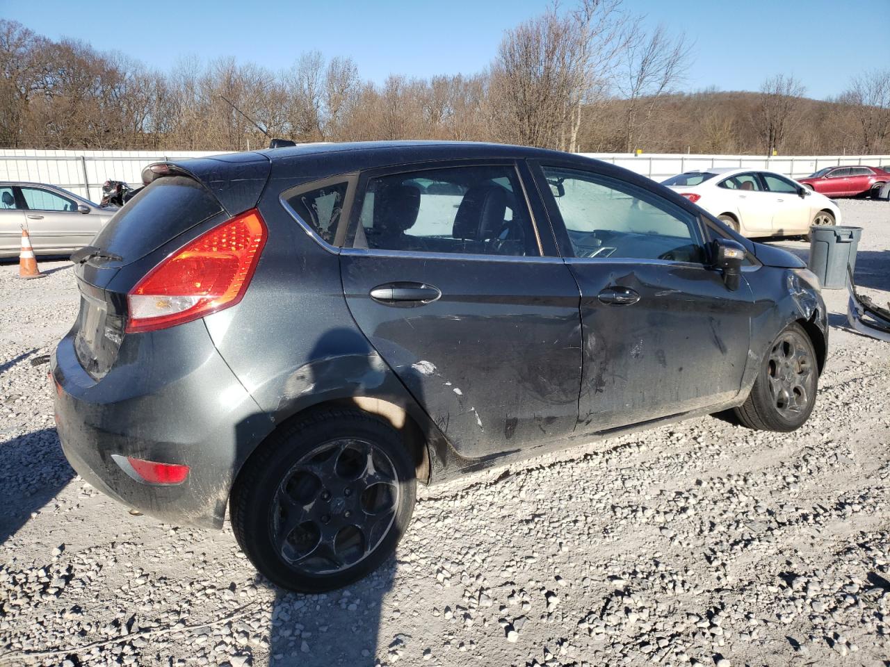 Photo 2 VIN: 3FADP4FJ0BM144514 - FORD FIESTA 