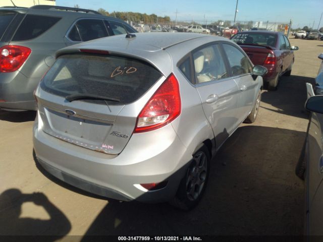 Photo 3 VIN: 3FADP4FJ1BM135871 - FORD FIESTA 