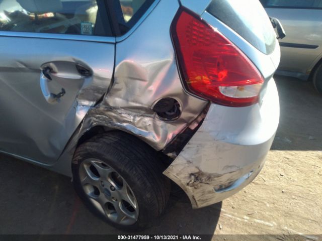 Photo 5 VIN: 3FADP4FJ1BM135871 - FORD FIESTA 