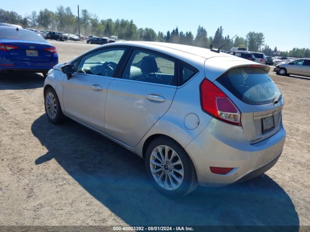 Photo 2 VIN: 3FADP4FJ1JM105011 - FORD FIESTA 