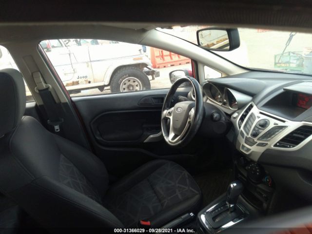 Photo 4 VIN: 3FADP4FJ2BM142828 - FORD FIESTA 