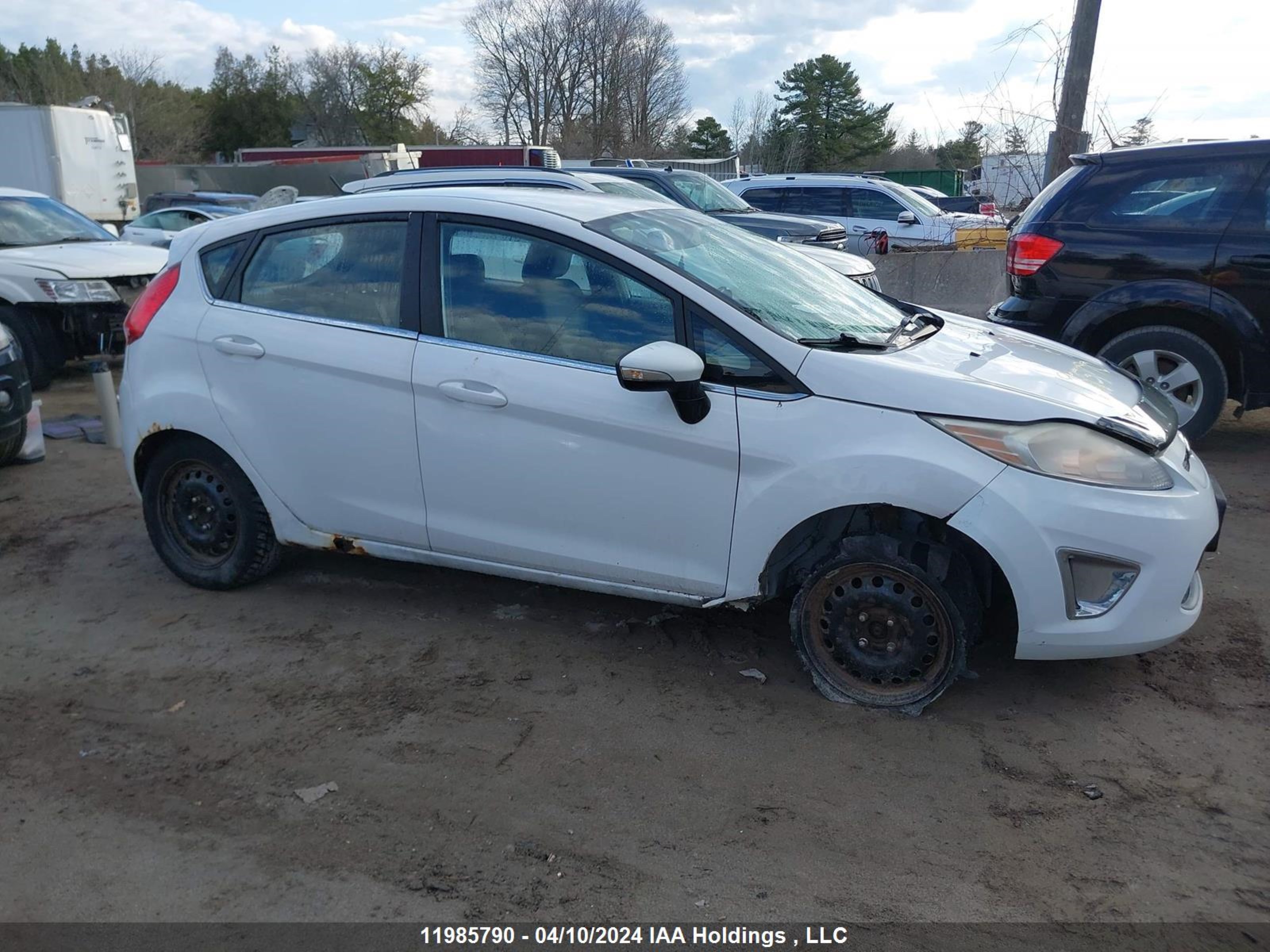 Photo 13 VIN: 3FADP4FJ2BM152453 - FORD FIESTA 