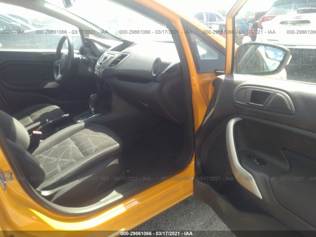 Photo 4 VIN: 3FADP4FJ3BM207329 - FORD FIESTA 