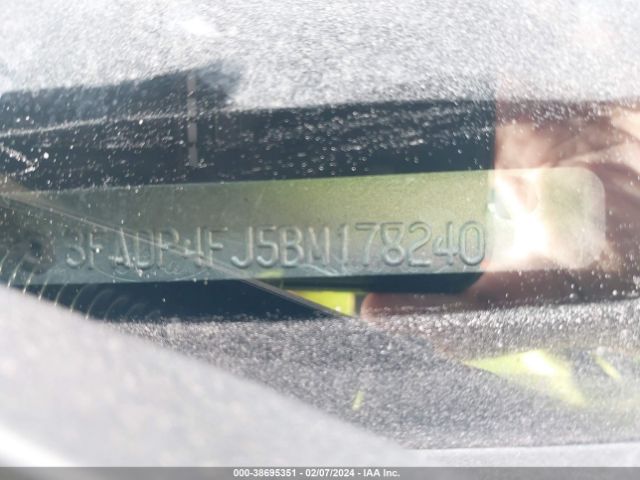 Photo 8 VIN: 3FADP4FJ5BM178240 - FORD FIESTA 