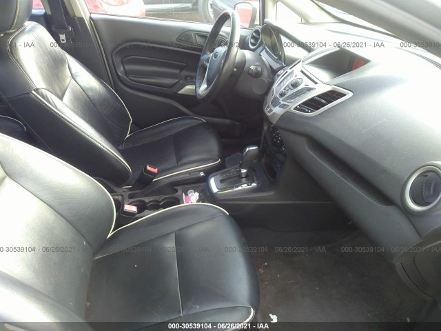 Photo 4 VIN: 3FADP4FJ7BM164503 - FORD FIESTA 