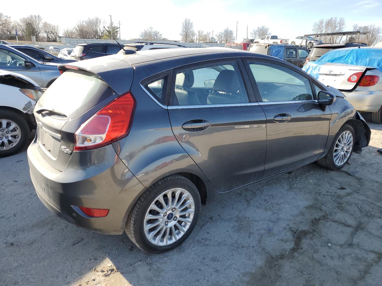 Photo 2 VIN: 3FADP4FJ8FM210698 - FORD FIESTA 