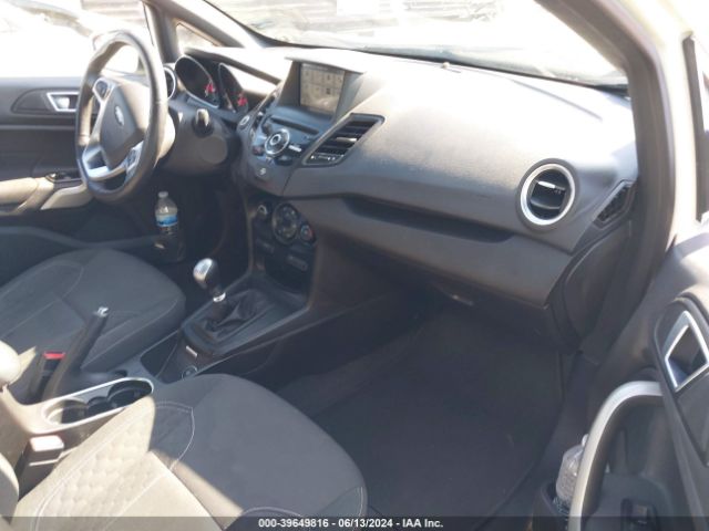 Photo 4 VIN: 3FADP4GX2KM147501 - FORD FIESTA 