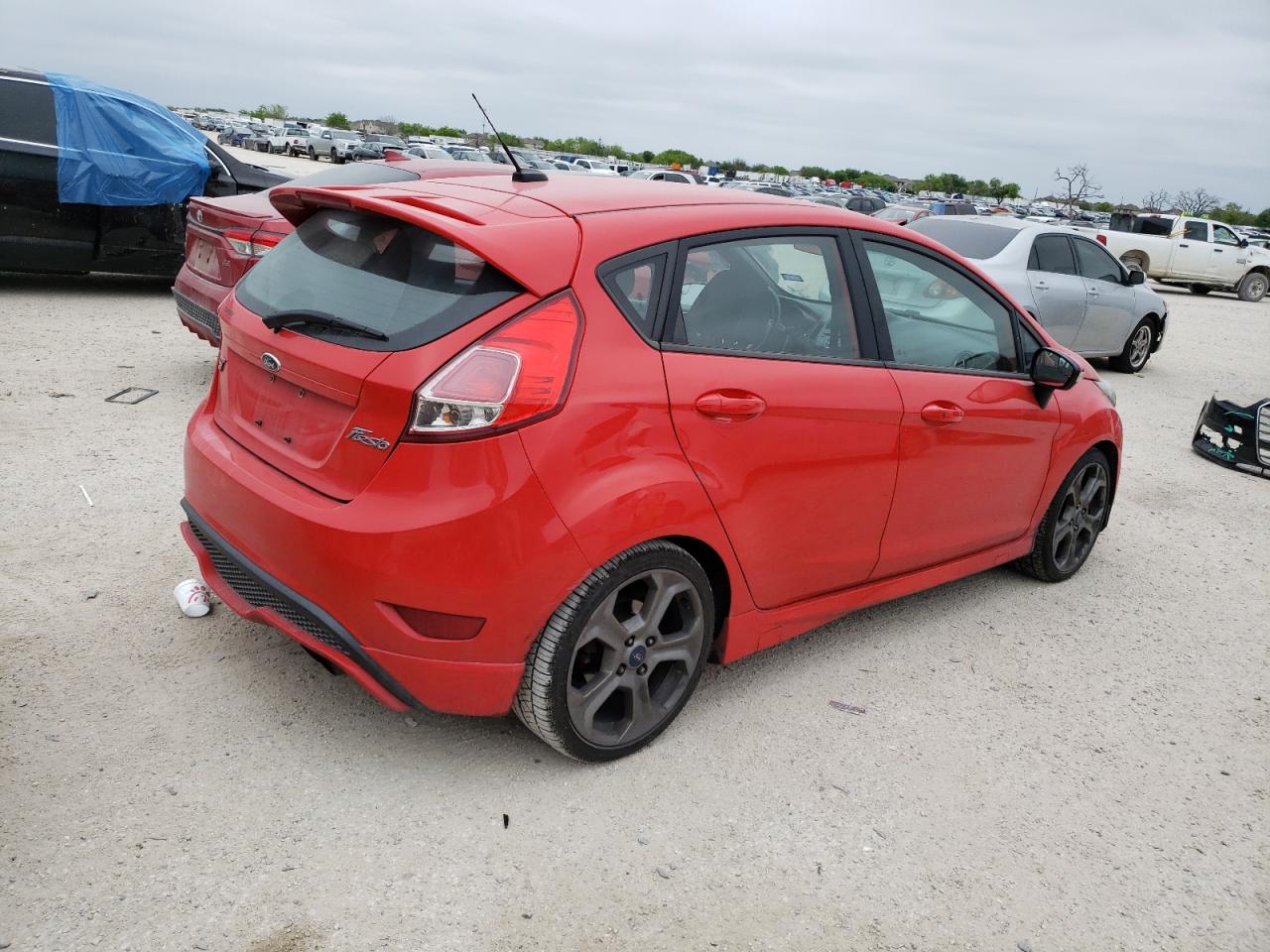 Photo 2 VIN: 3FADP4GX5FM141746 - FORD FIESTA 