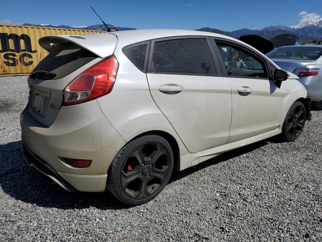 Photo 2 VIN: 3FADP4GX8KM116138 - FORD FIESTA 