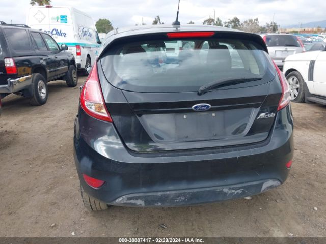 Photo 5 VIN: 3FADP4TJ0FM138822 - FORD FIESTA 