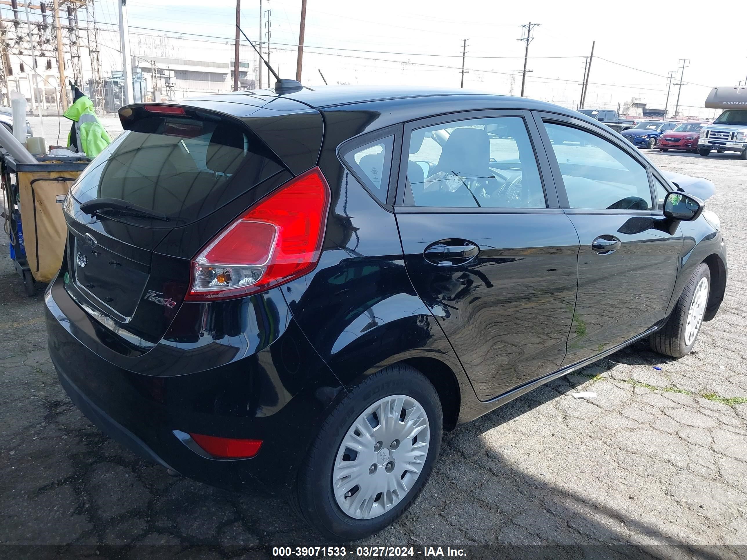 Photo 3 VIN: 3FADP4TJ1GM106530 - FORD FIESTA 