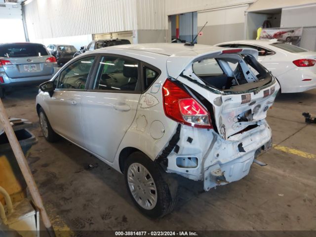 Photo 2 VIN: 3FADP4TJ1GM172334 - FORD FIESTA 