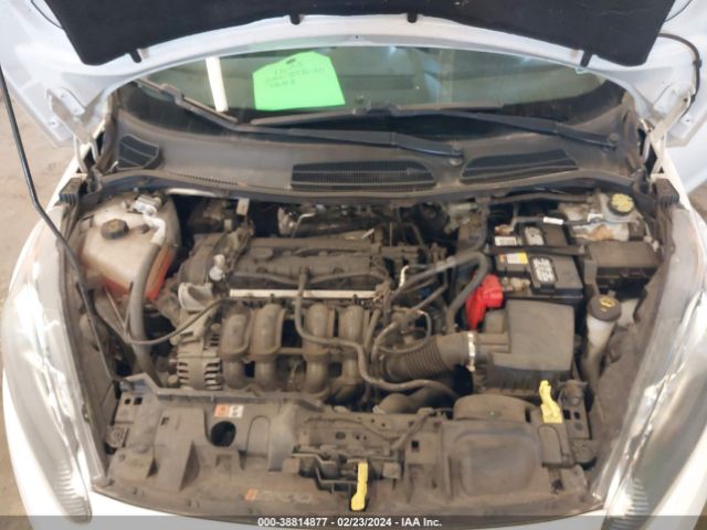 Photo 9 VIN: 3FADP4TJ1GM172334 - FORD FIESTA 