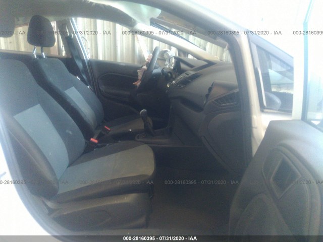 Photo 4 VIN: 3FADP4TJ1JM106390 - FORD FIESTA 