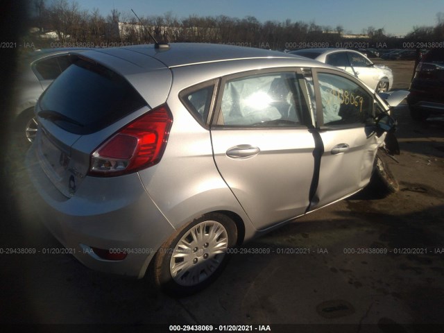 Photo 3 VIN: 3FADP4TJ3GM122017 - FORD FIESTA 