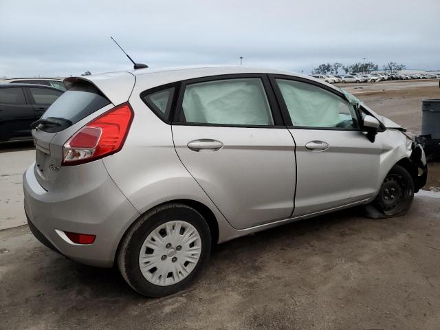 Photo 2 VIN: 3FADP4TJ4JM121451 - FORD FIESTA S 