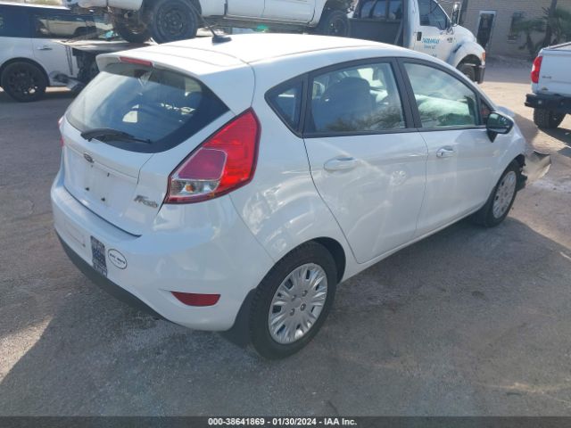 Photo 3 VIN: 3FADP4TJ5FM127041 - FORD FIESTA 