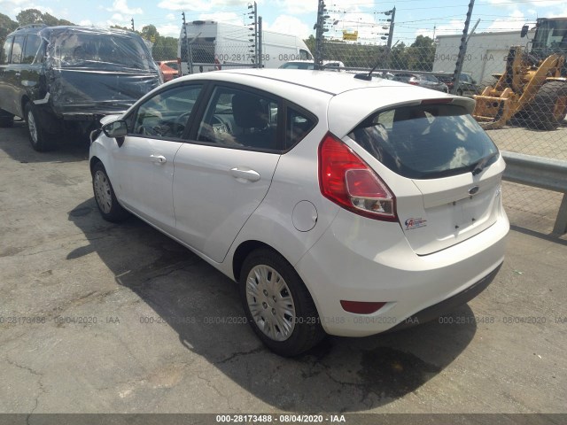 Photo 2 VIN: 3FADP4TJXFM126709 - FORD FIESTA 