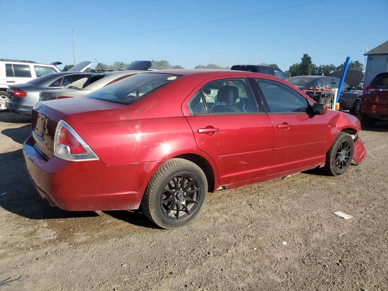 Photo 2 VIN: 3FAFP071X6R180218 - FORD FUSION 