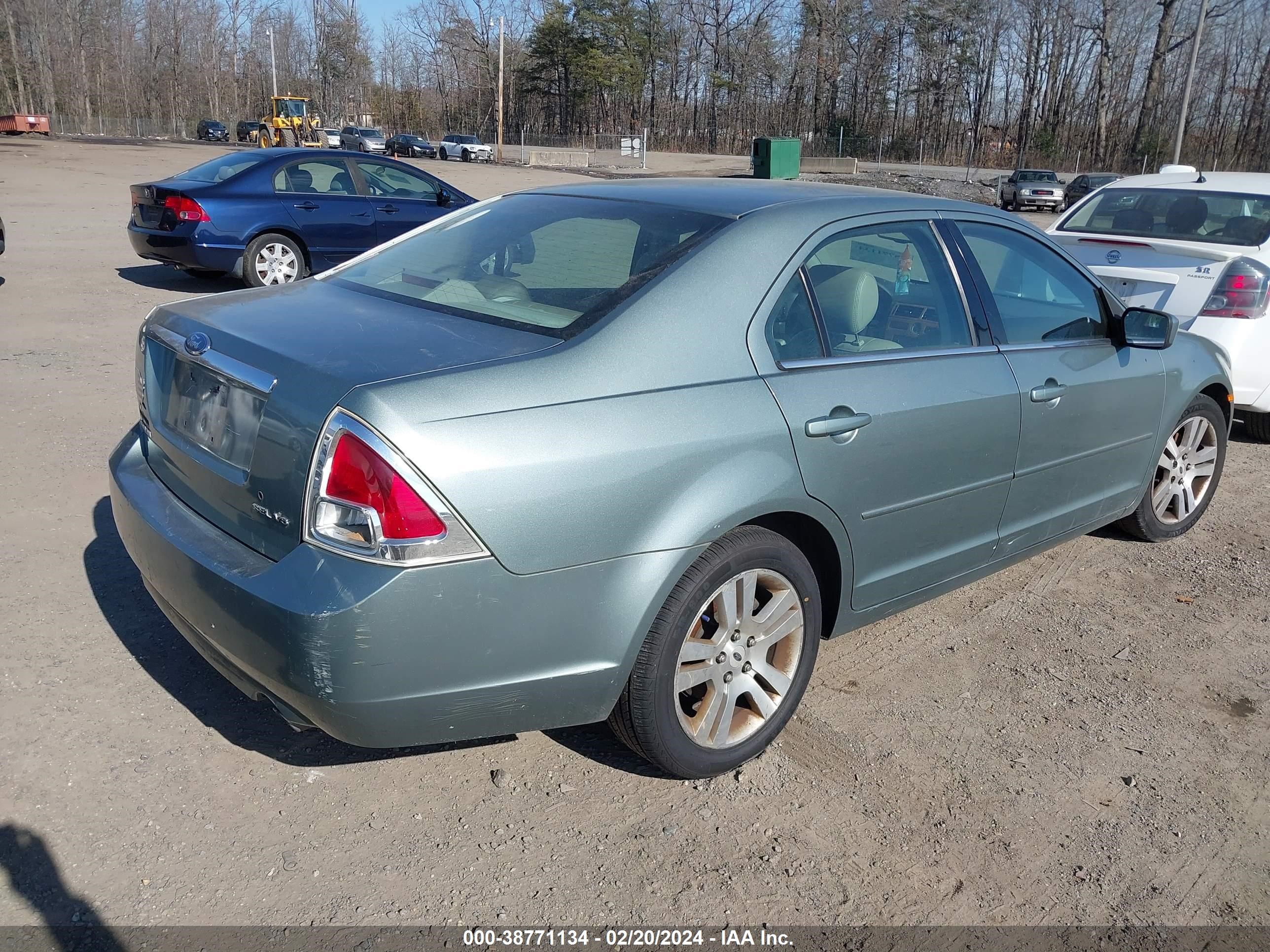 Photo 3 VIN: 3FAFP08146R228133 - FORD FUSION 