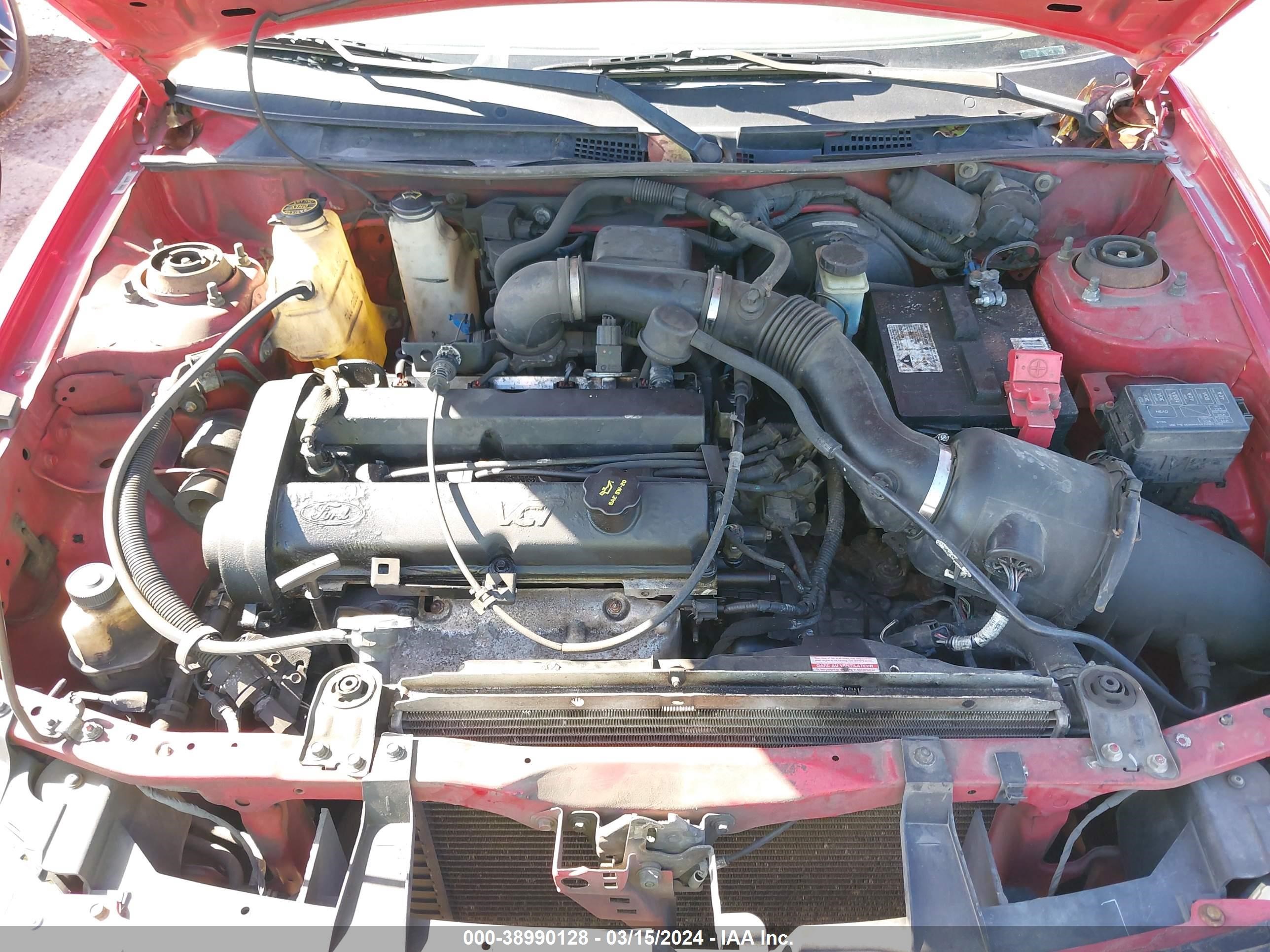 Photo 9 VIN: 3FAFP11372R142018 - FORD ESCORT 