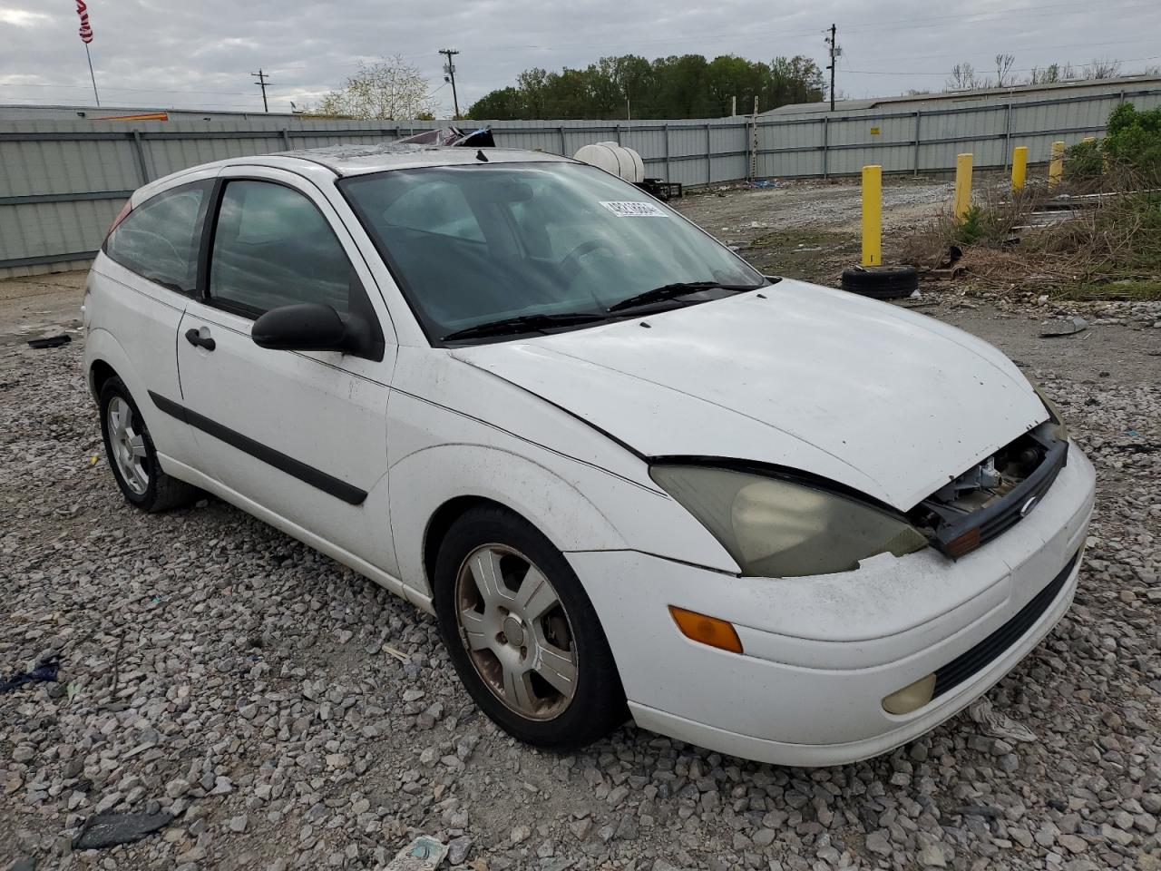 Photo 3 VIN: 3FAFP31303R185001 - FORD FOCUS 