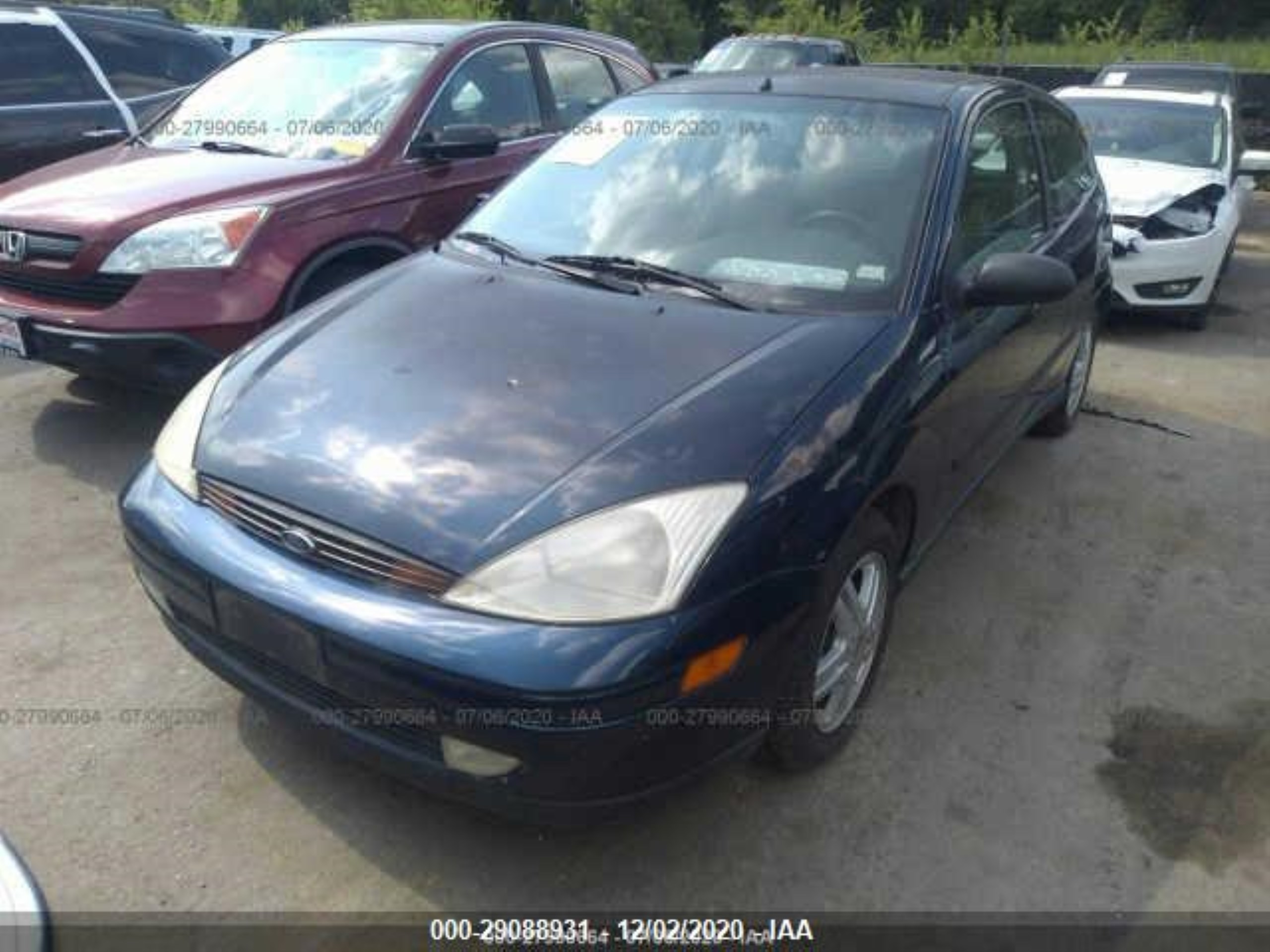 Photo 5 VIN: 3FAFP3131YR200645 - FORD FOCUS 