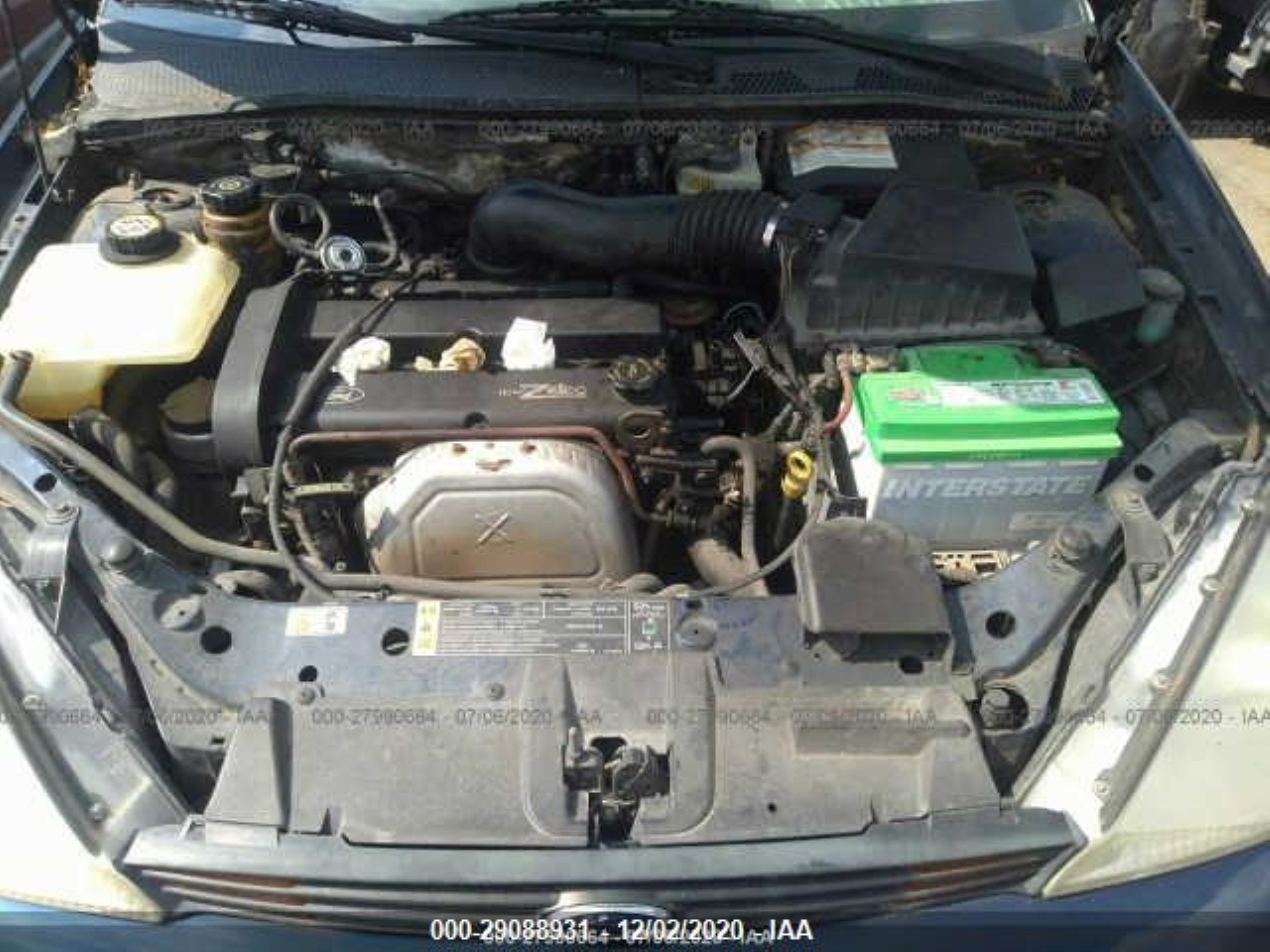 Photo 9 VIN: 3FAFP3131YR200645 - FORD FOCUS 