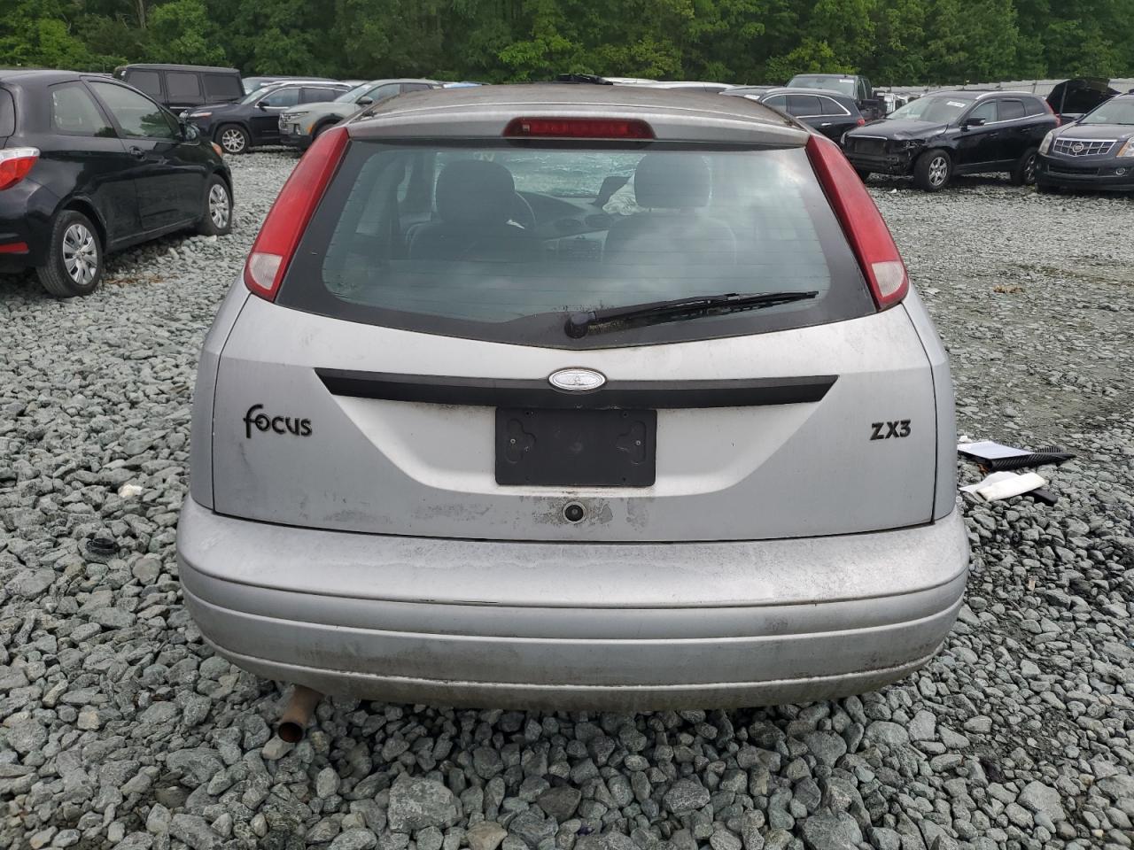 Photo 5 VIN: 3FAFP31381R200518 - FORD FOCUS 