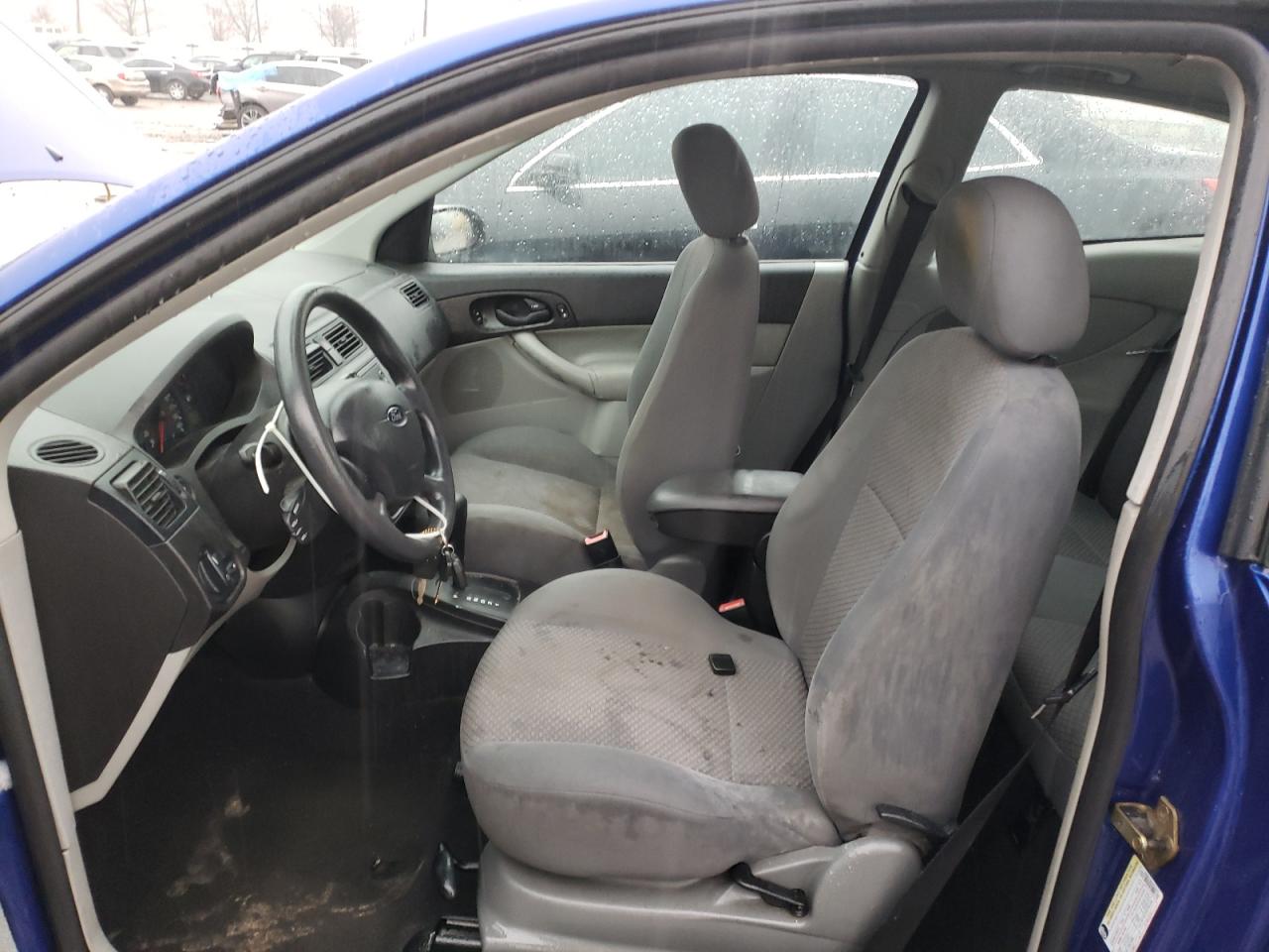 Photo 6 VIN: 3FAFP31N05R126275 - FORD FOCUS 