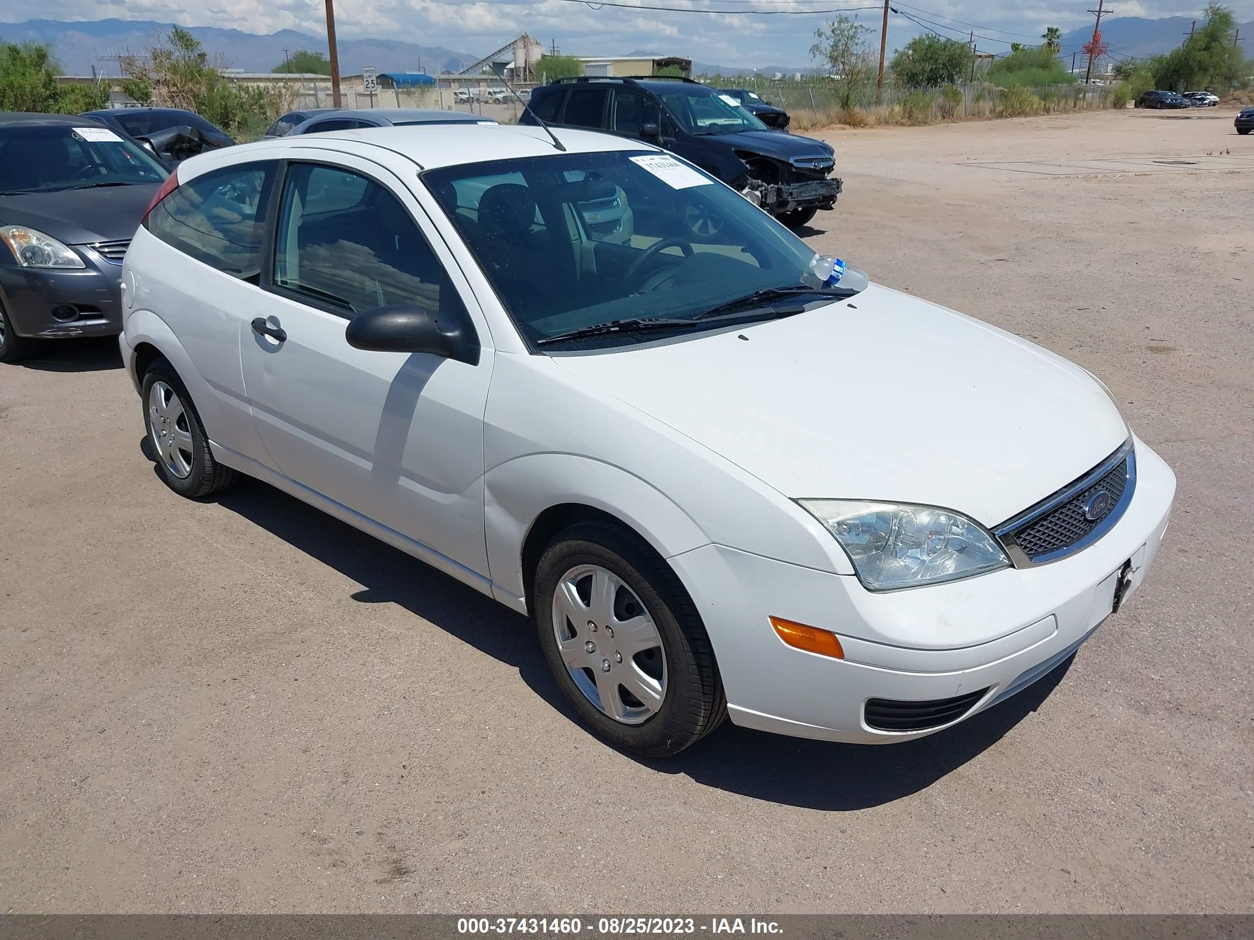 Photo 0 VIN: 3FAFP31N25R134460 - FORD FOCUS 