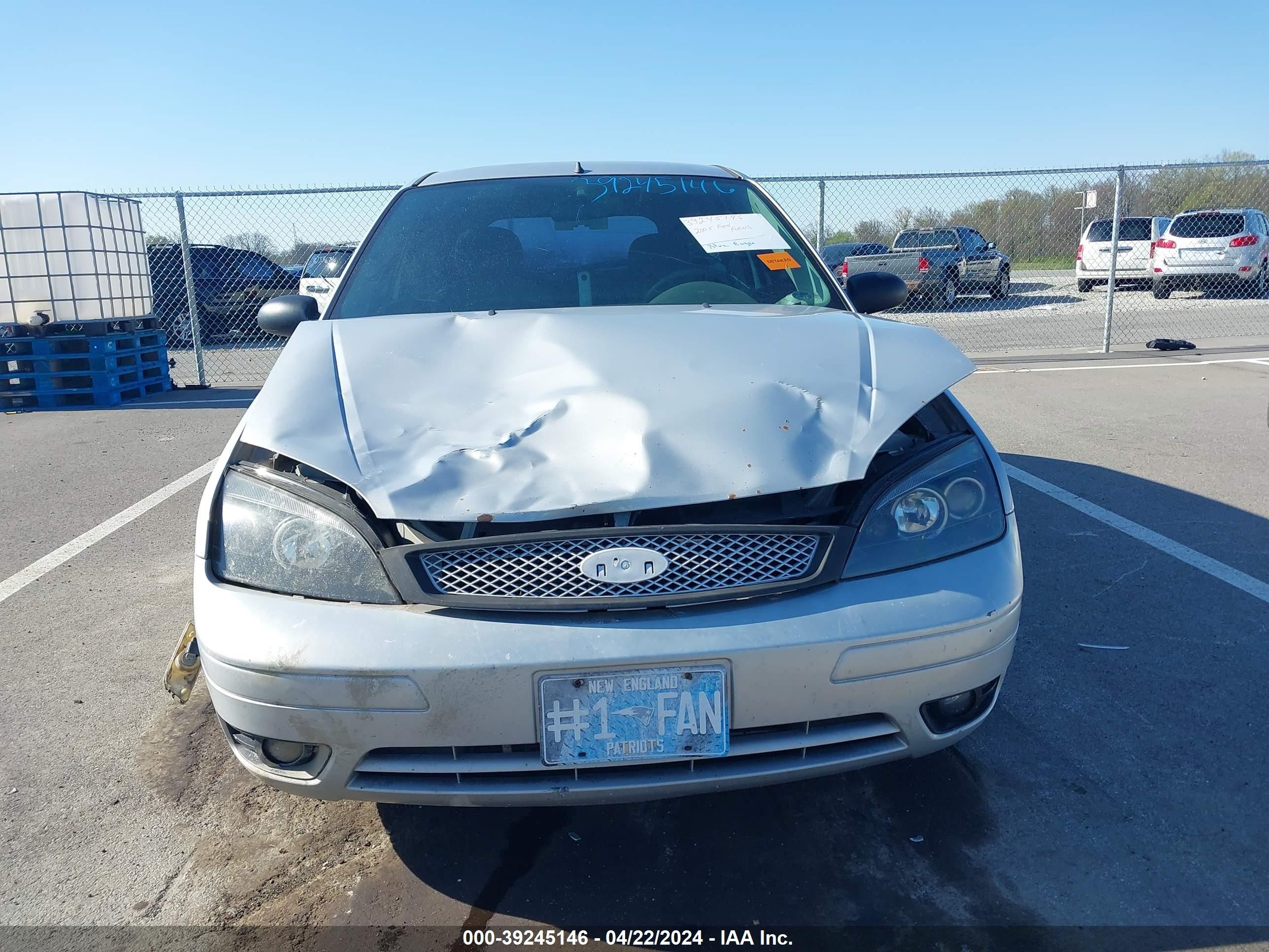 Photo 12 VIN: 3FAFP31N95R114190 - FORD FOCUS 