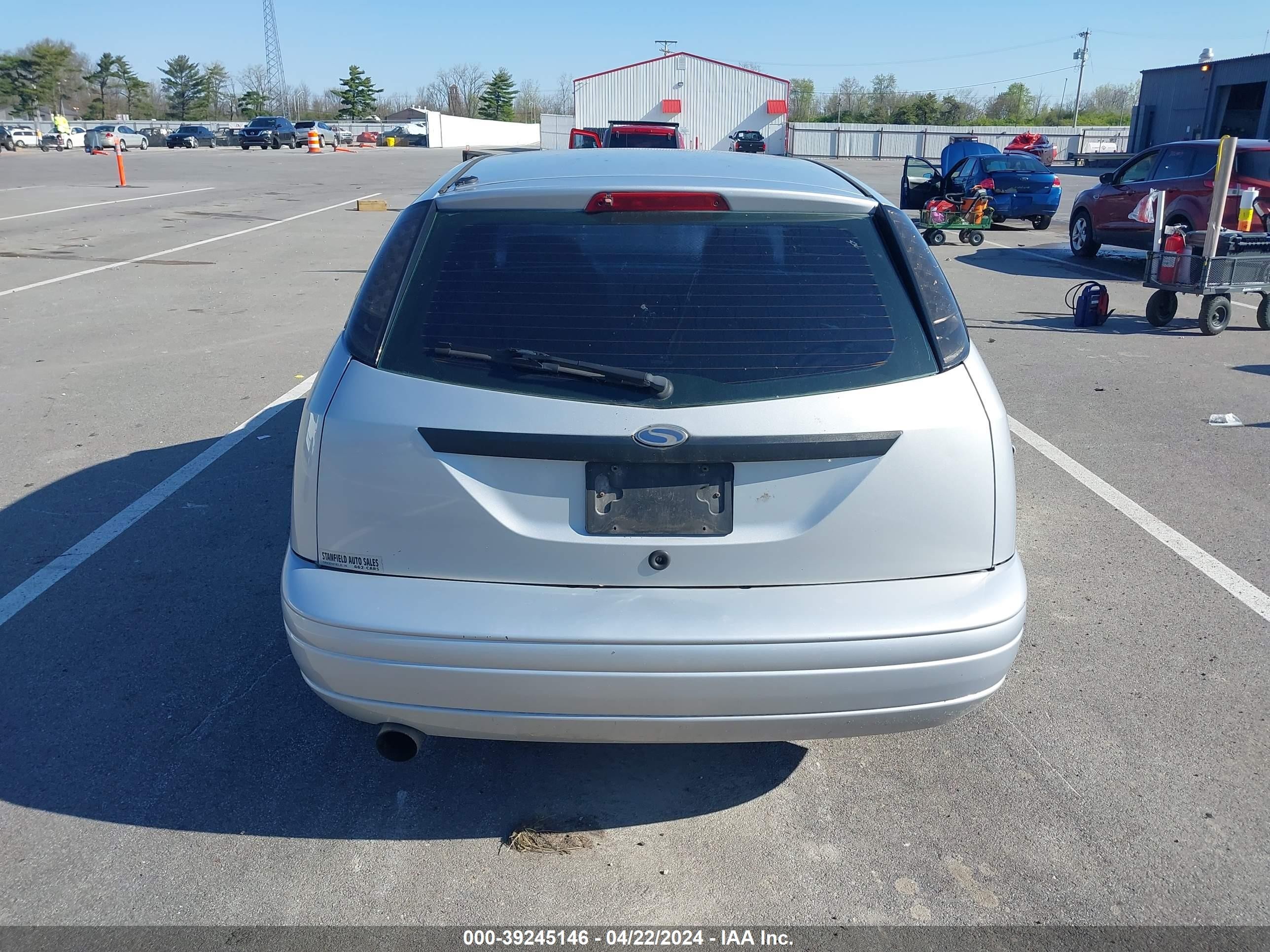 Photo 16 VIN: 3FAFP31N95R114190 - FORD FOCUS 