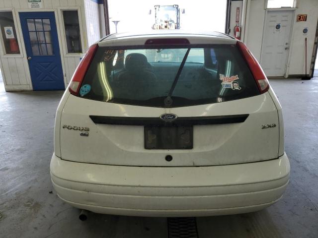 Photo 5 VIN: 3FAFP31NX5R141320 - FORD FOCUS ZX3 