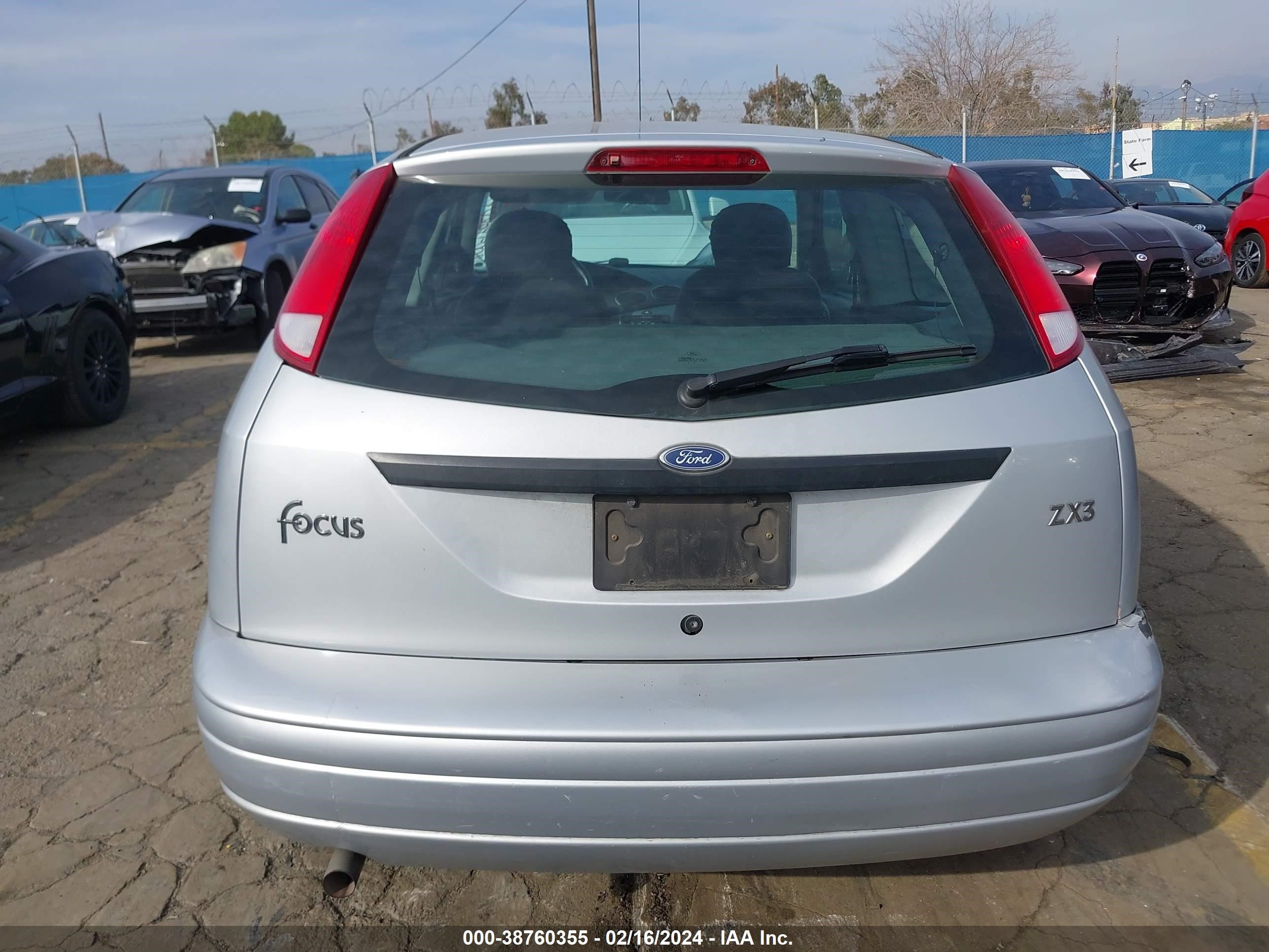 Photo 14 VIN: 3FAFP31Z74R128123 - FORD FOCUS 