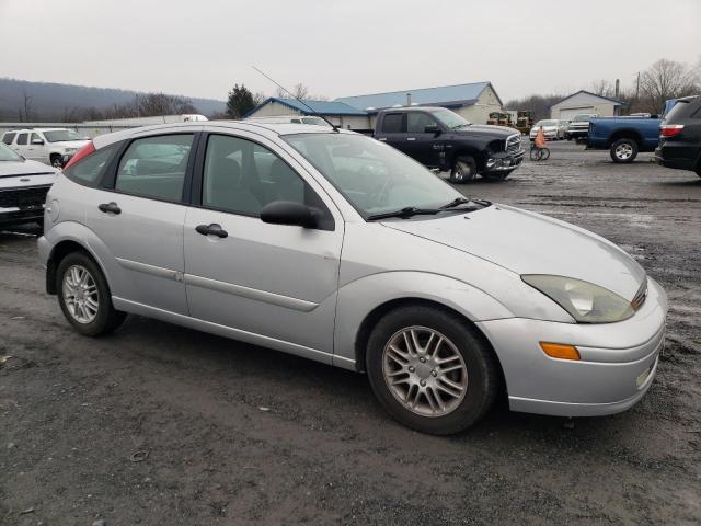 Photo 3 VIN: 3FAFP37333R156552 - FORD FOCUS ZX5 