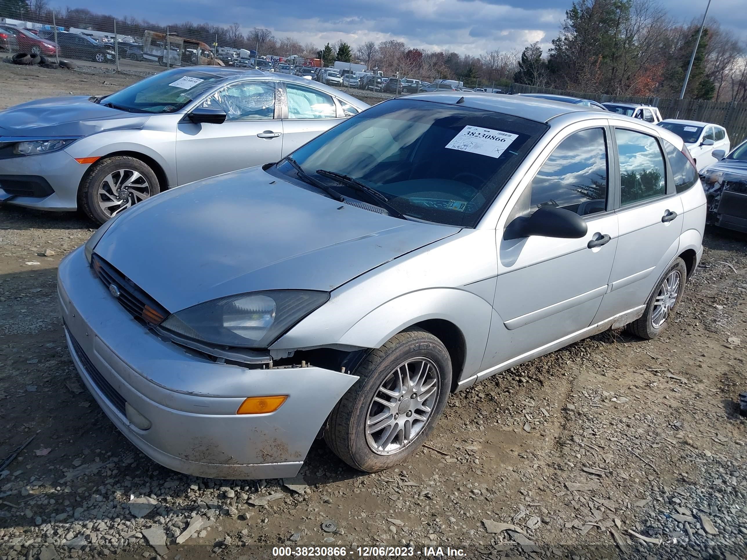 Photo 1 VIN: 3FAFP37343R145267 - FORD FOCUS 