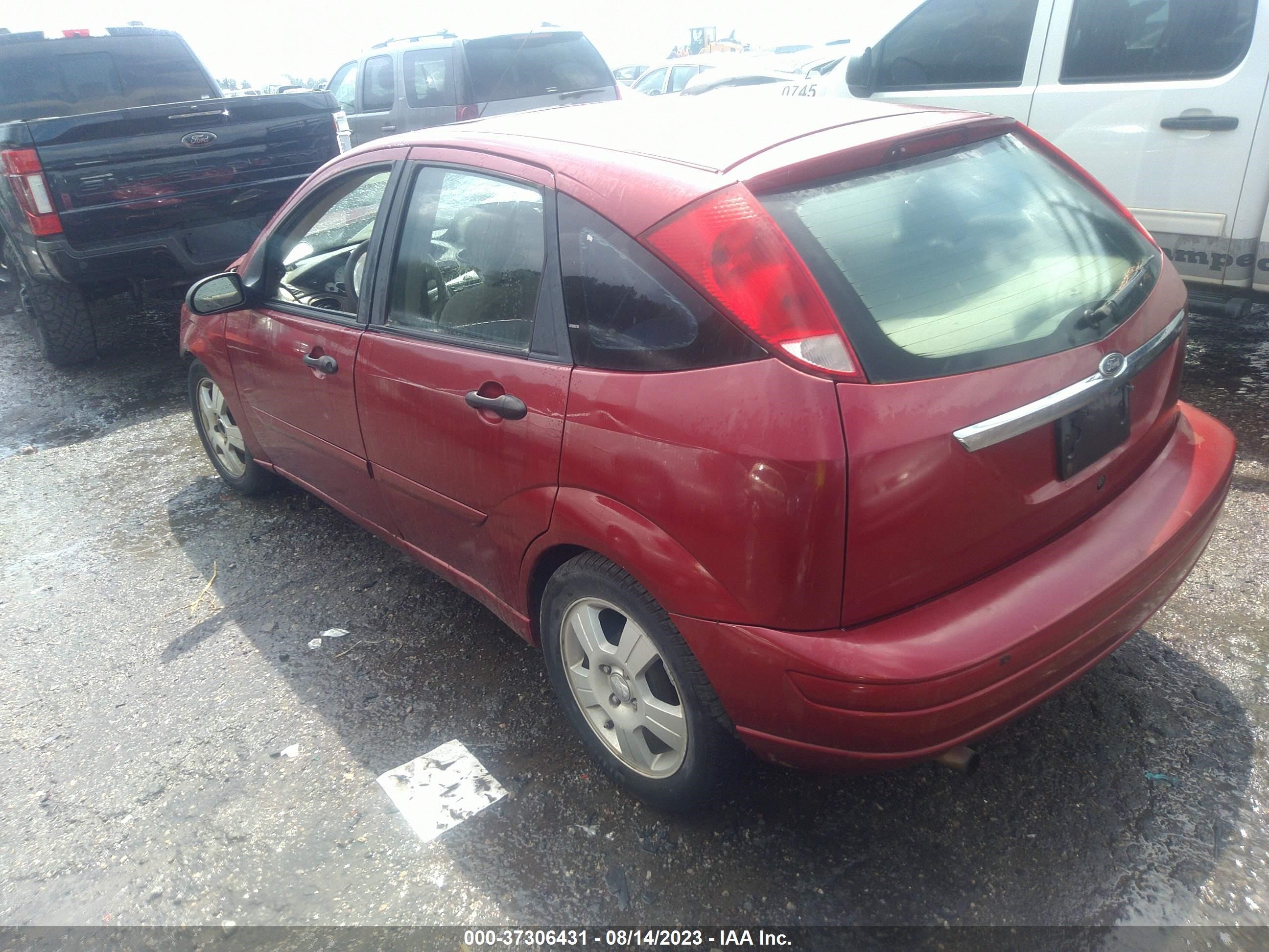 Photo 2 VIN: 3FAFP37393R112362 - FORD FOCUS 