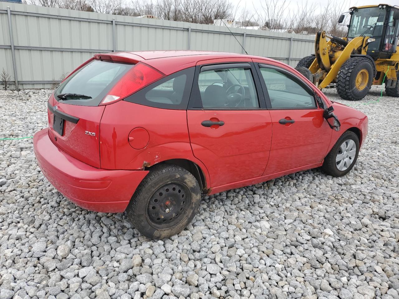 Photo 2 VIN: 3FAFP37N25R161584 - FORD FOCUS 